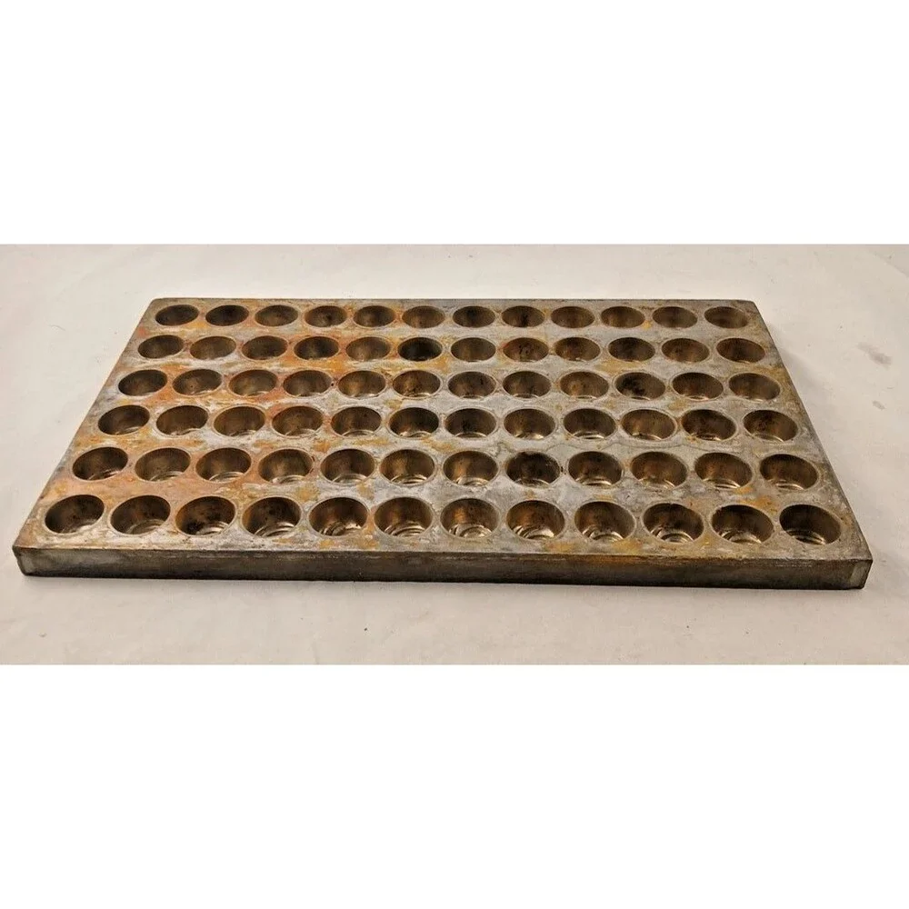 Vintage Industrial Metal Candy/Chocolate Mold Swirl Top 72